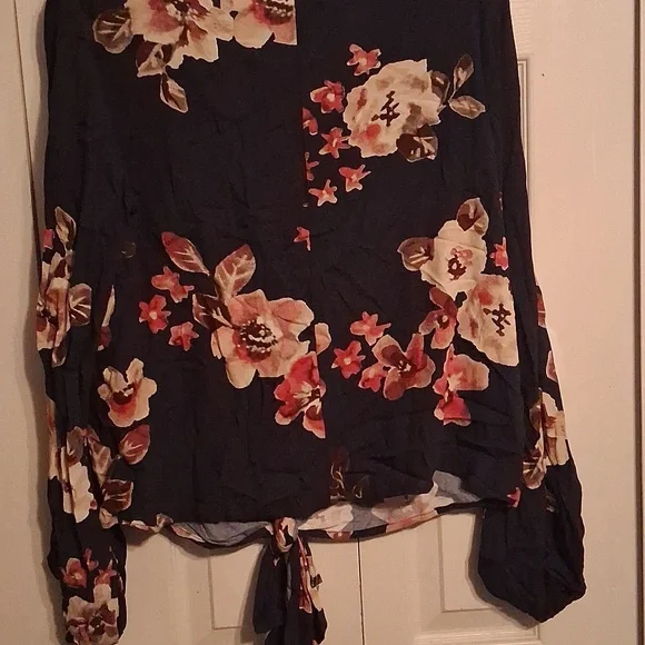 lovestitch Navy Floral Tie-Front Blouse - Picture 5 of 6